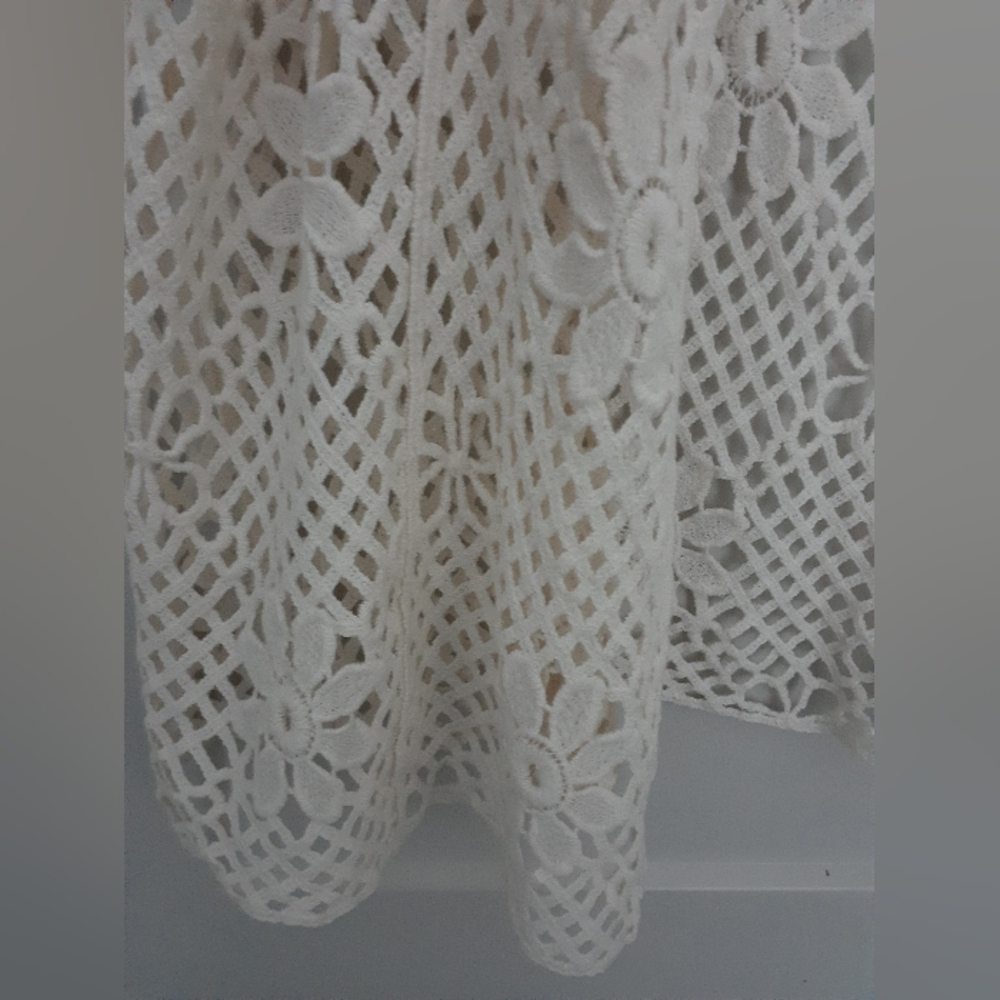 Floral Macrame Style Cardigan - Picture 5 of 11